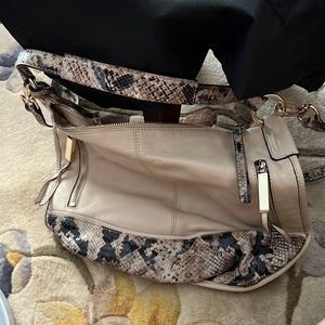 B Makowsky bag